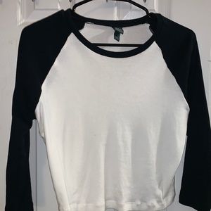 Quarter sleeve shirt